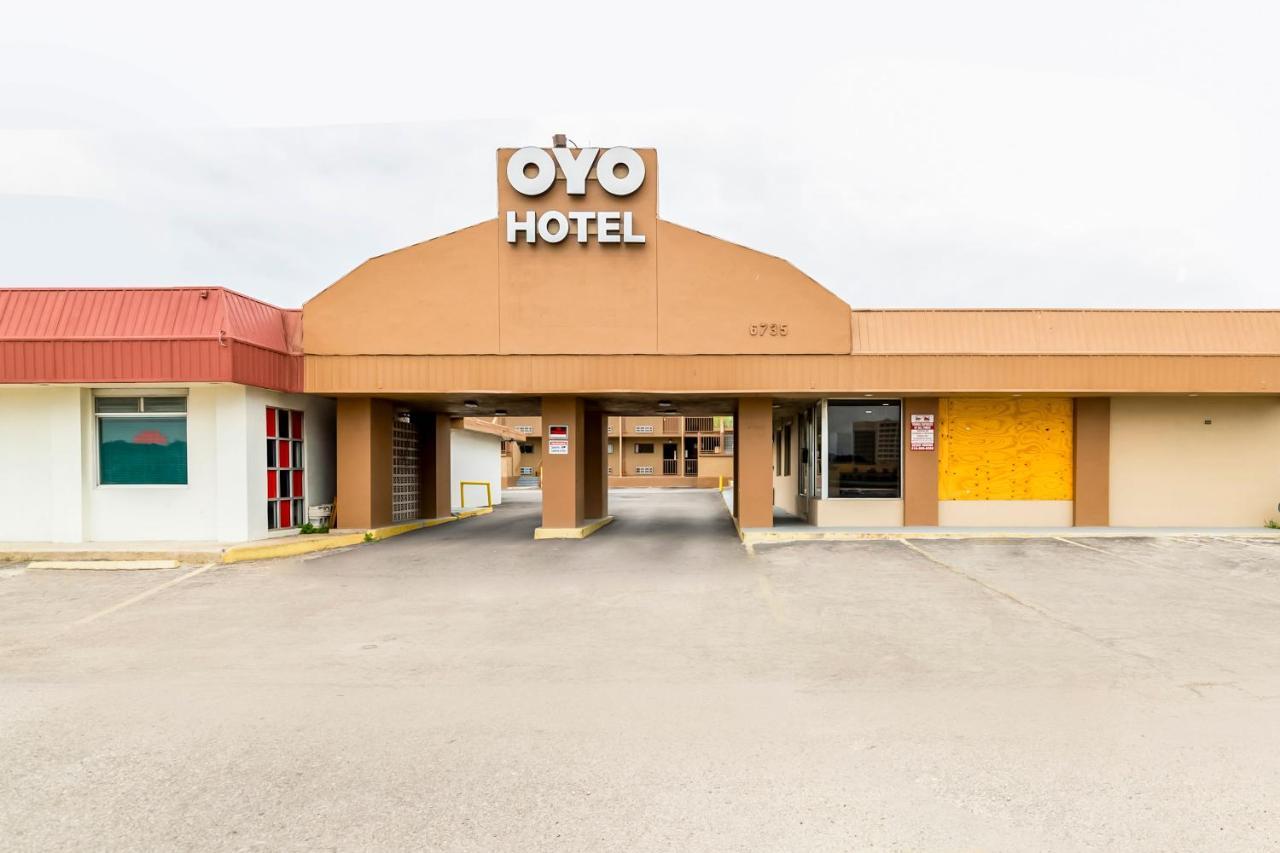 Oyo Hotel San Antonio Lackland Afb Seaworld Hwy 90 W Exterior foto