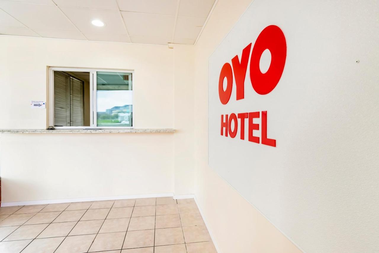 Oyo Hotel San Antonio Lackland Afb Seaworld Hwy 90 W Exterior foto