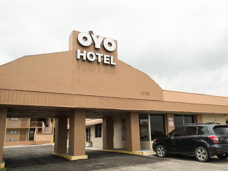 Oyo Hotel San Antonio Lackland Afb Seaworld Hwy 90 W Exterior foto